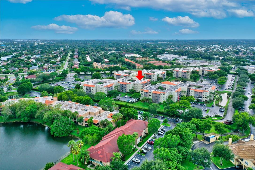 Courtyards of Broward - Residential