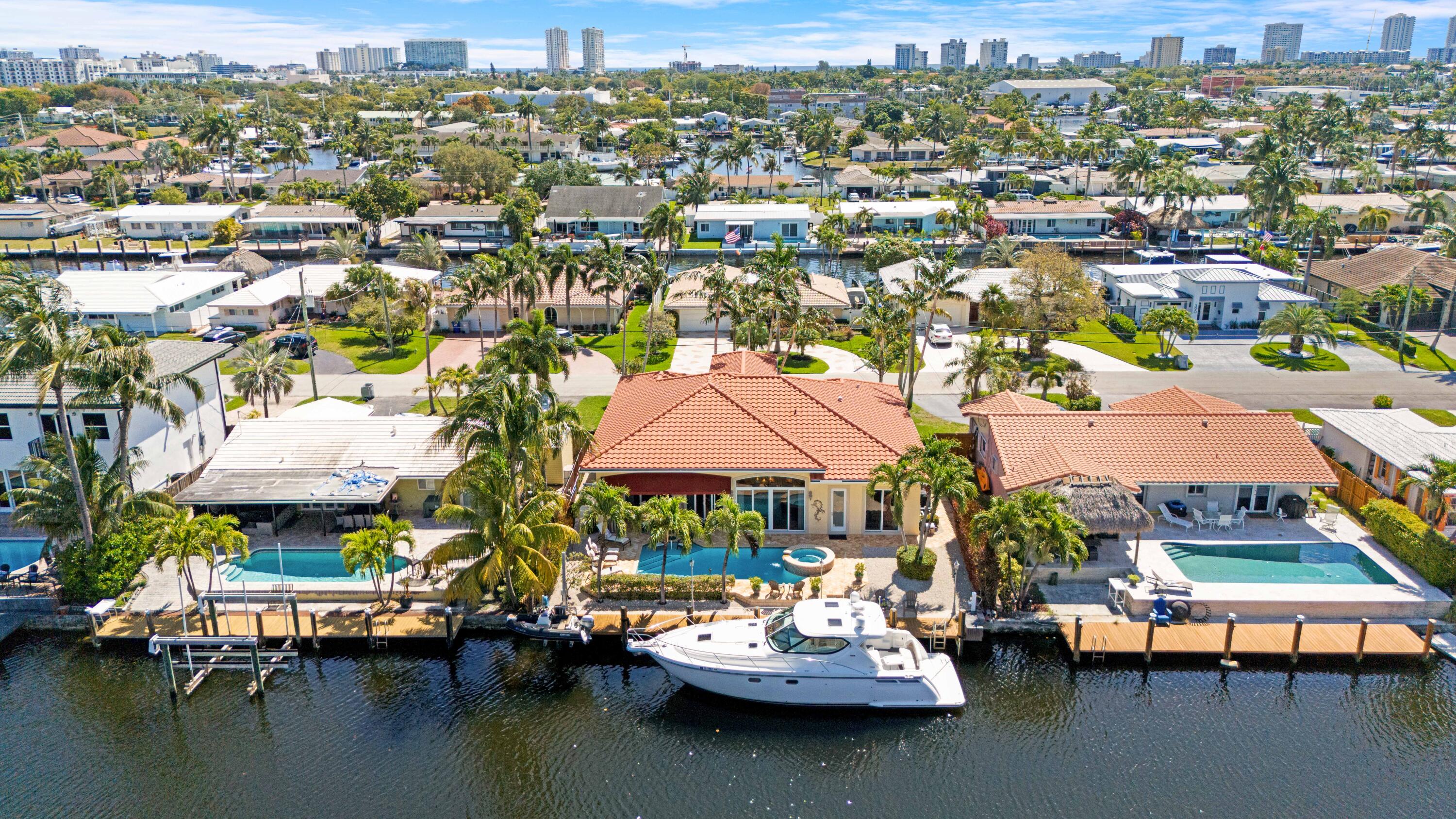 SNUG HARBOR SEC ONE - Residential