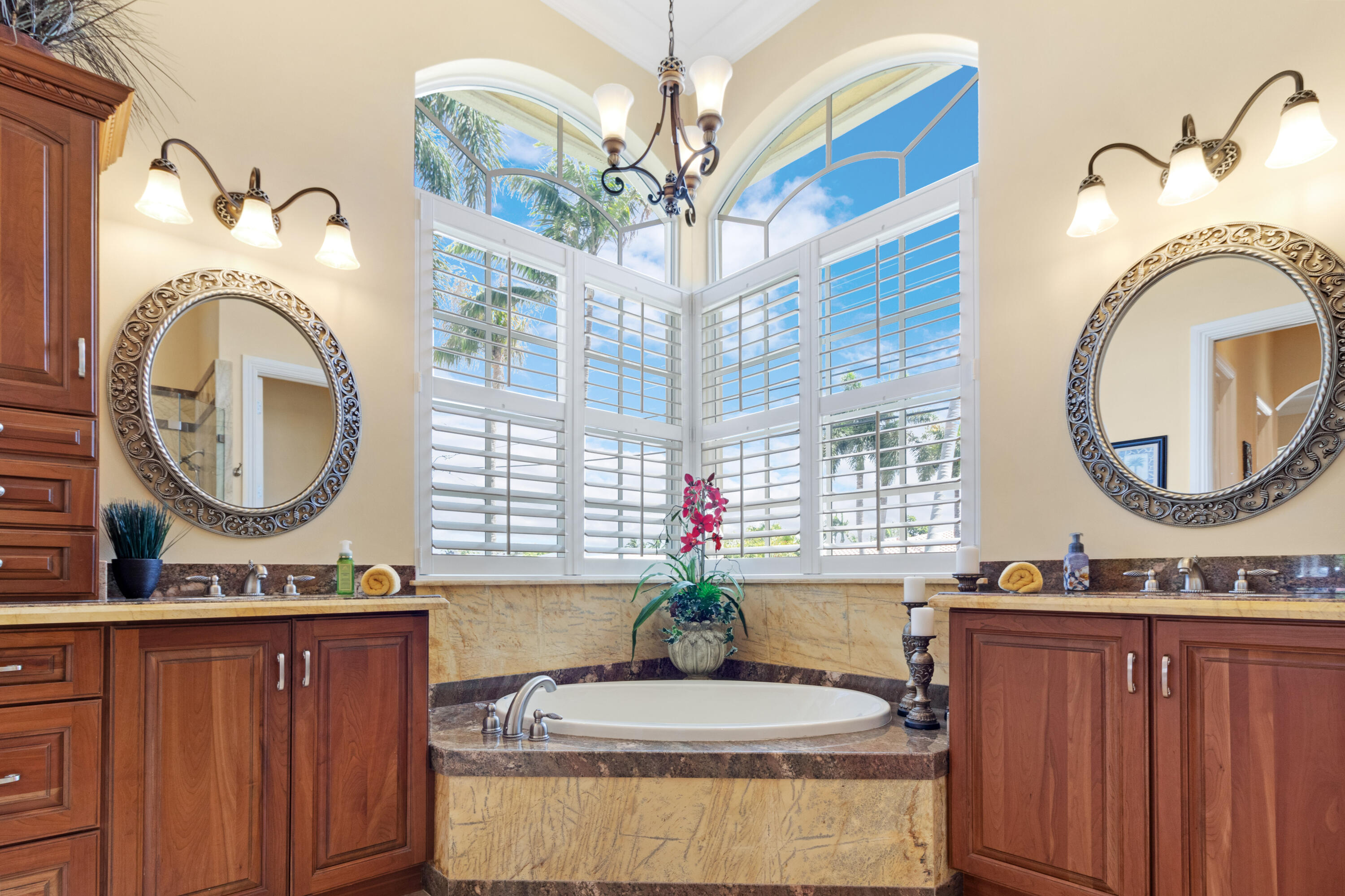 SNUG HARBOR SEC ONE - Residential