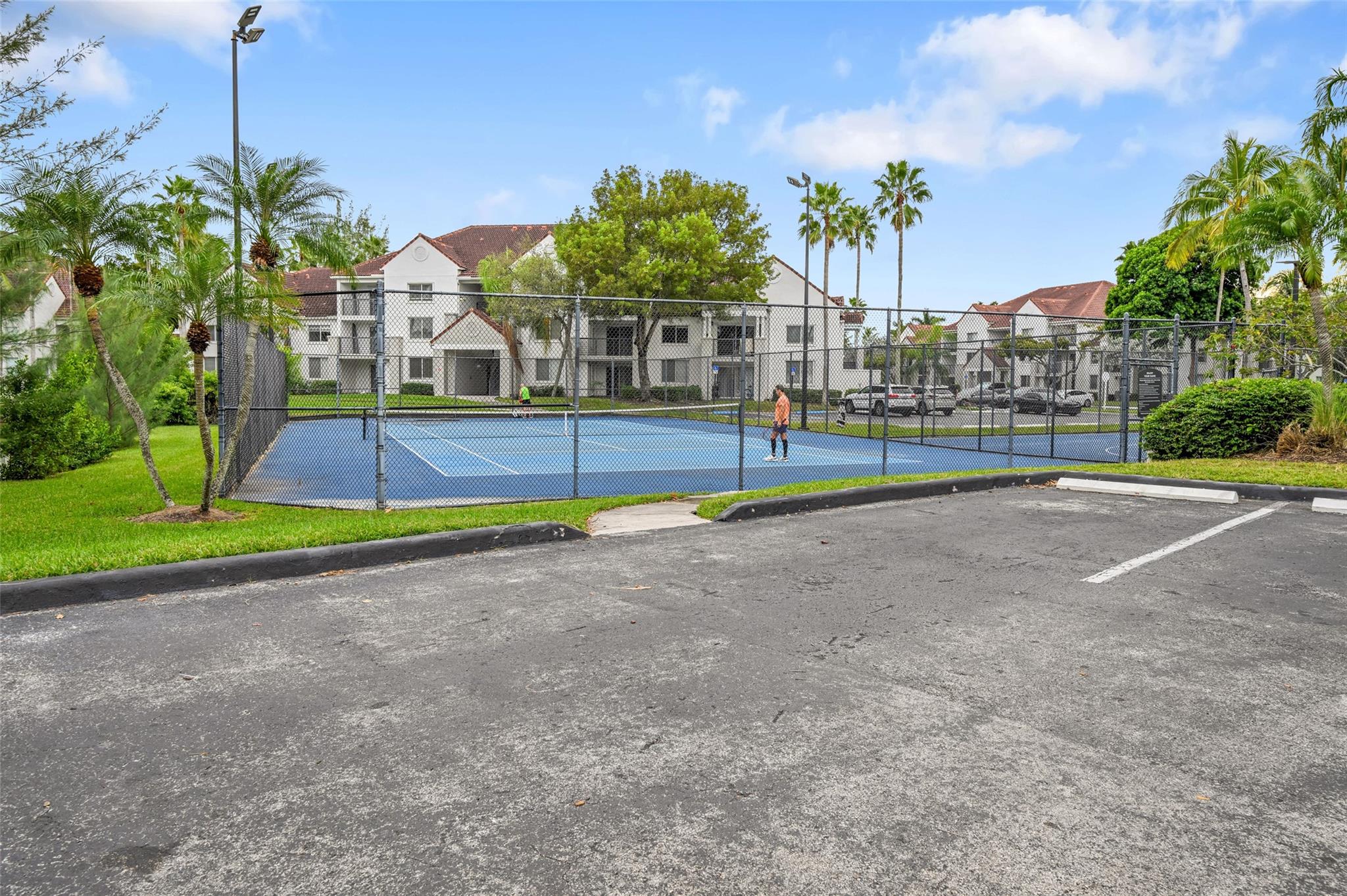 Sheridan Ocean Club - Residential