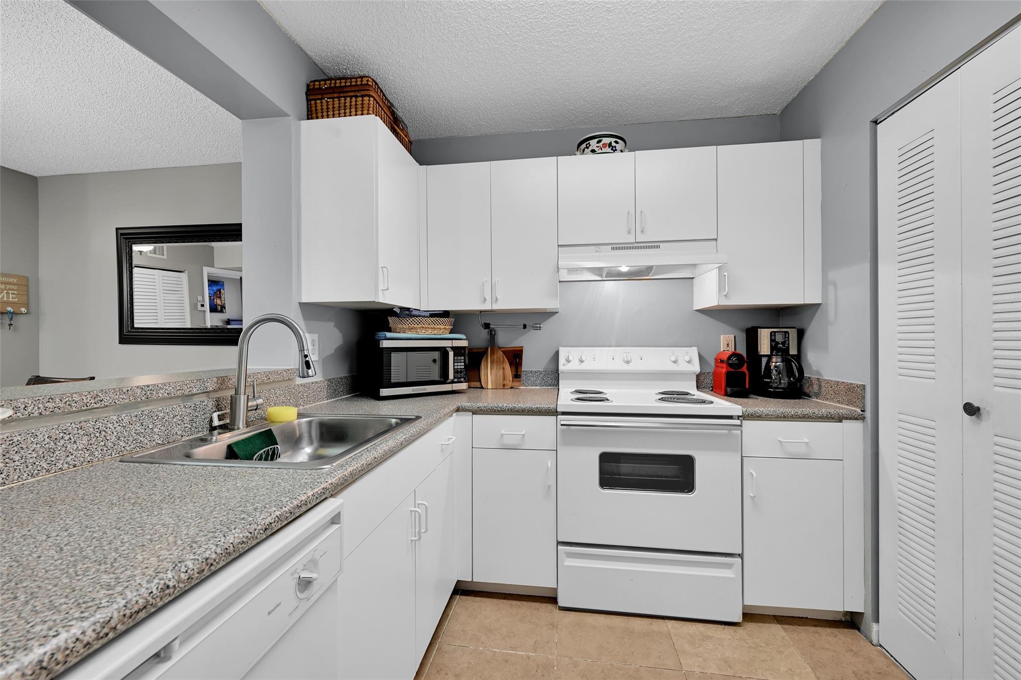 Sheridan Ocean Club - Residential