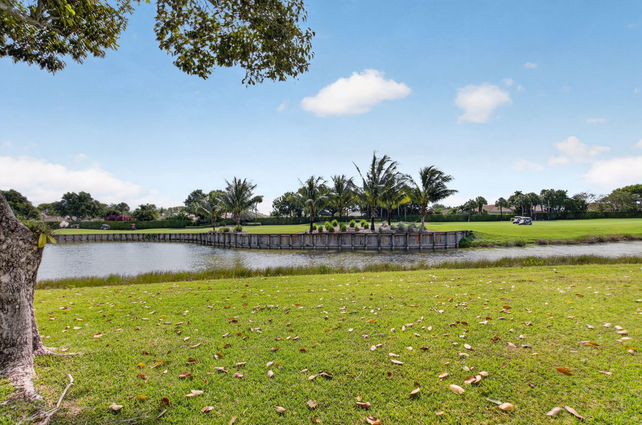 GLENEAGLES CONDO V - Residential