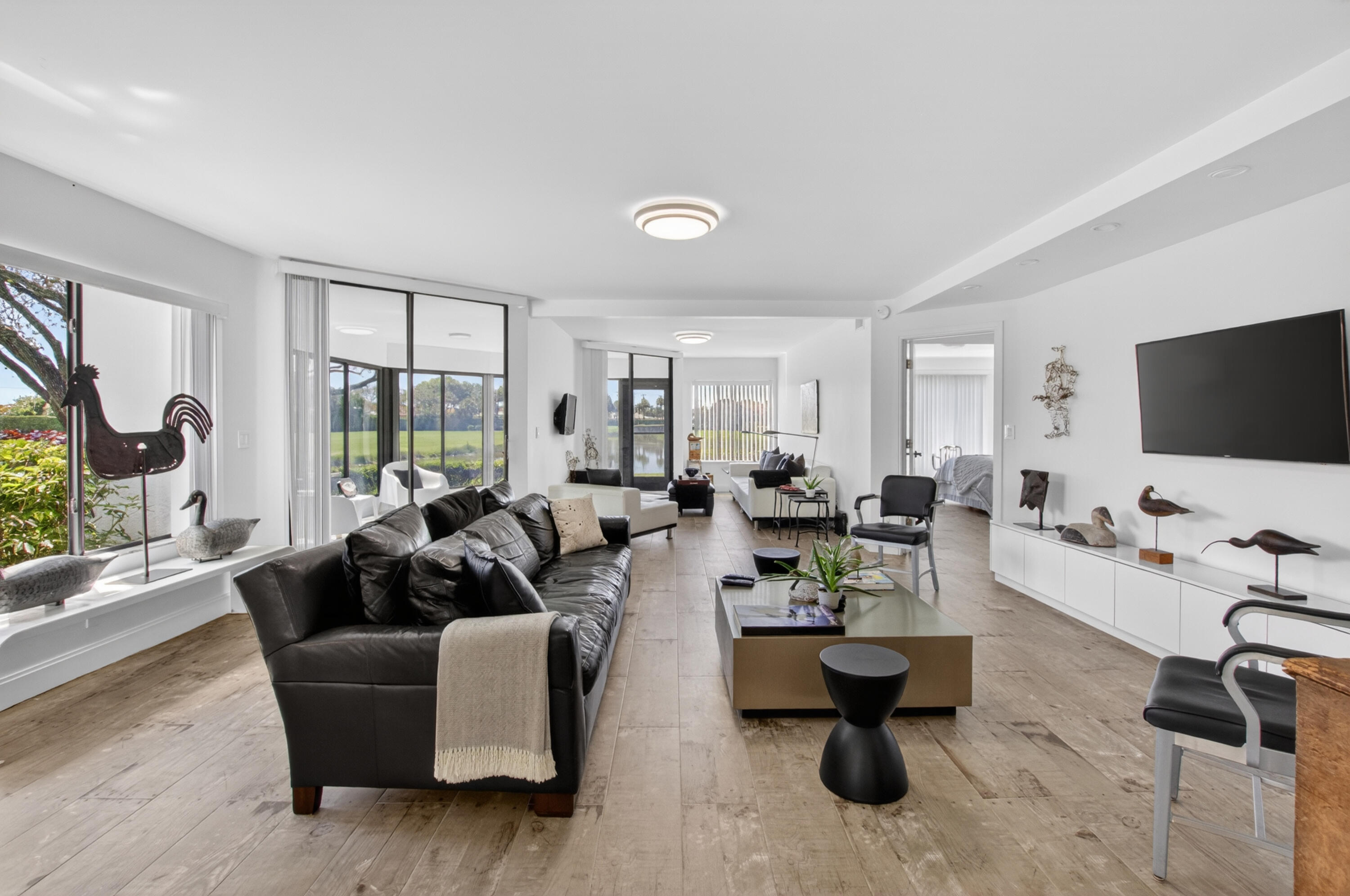 GLENEAGLES CONDO V - Residential