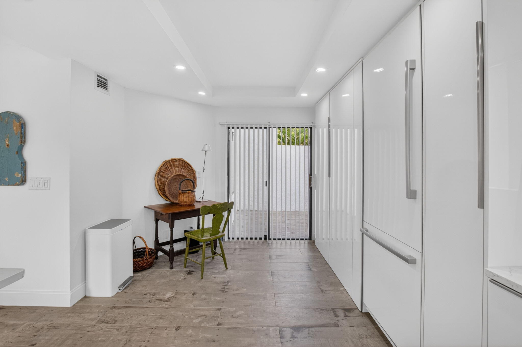 GLENEAGLES CONDO V - Residential