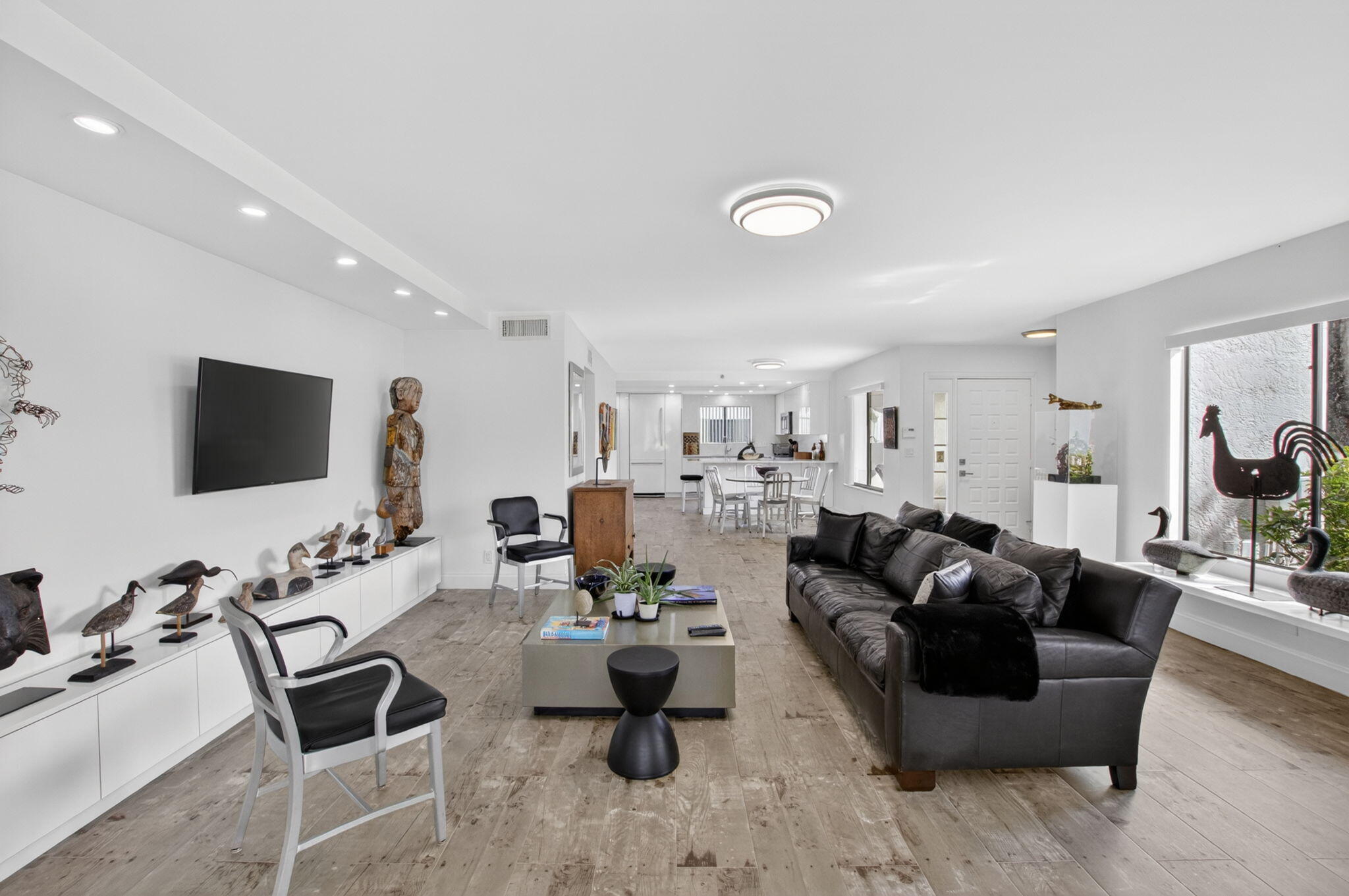 GLENEAGLES CONDO V - Residential