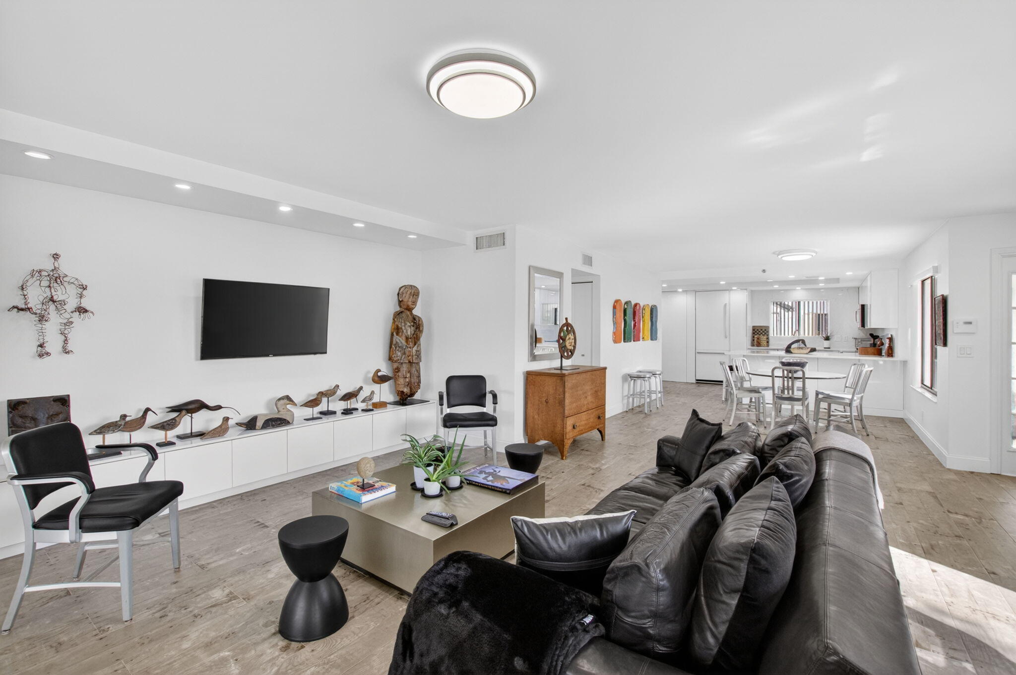 GLENEAGLES CONDO V - Residential