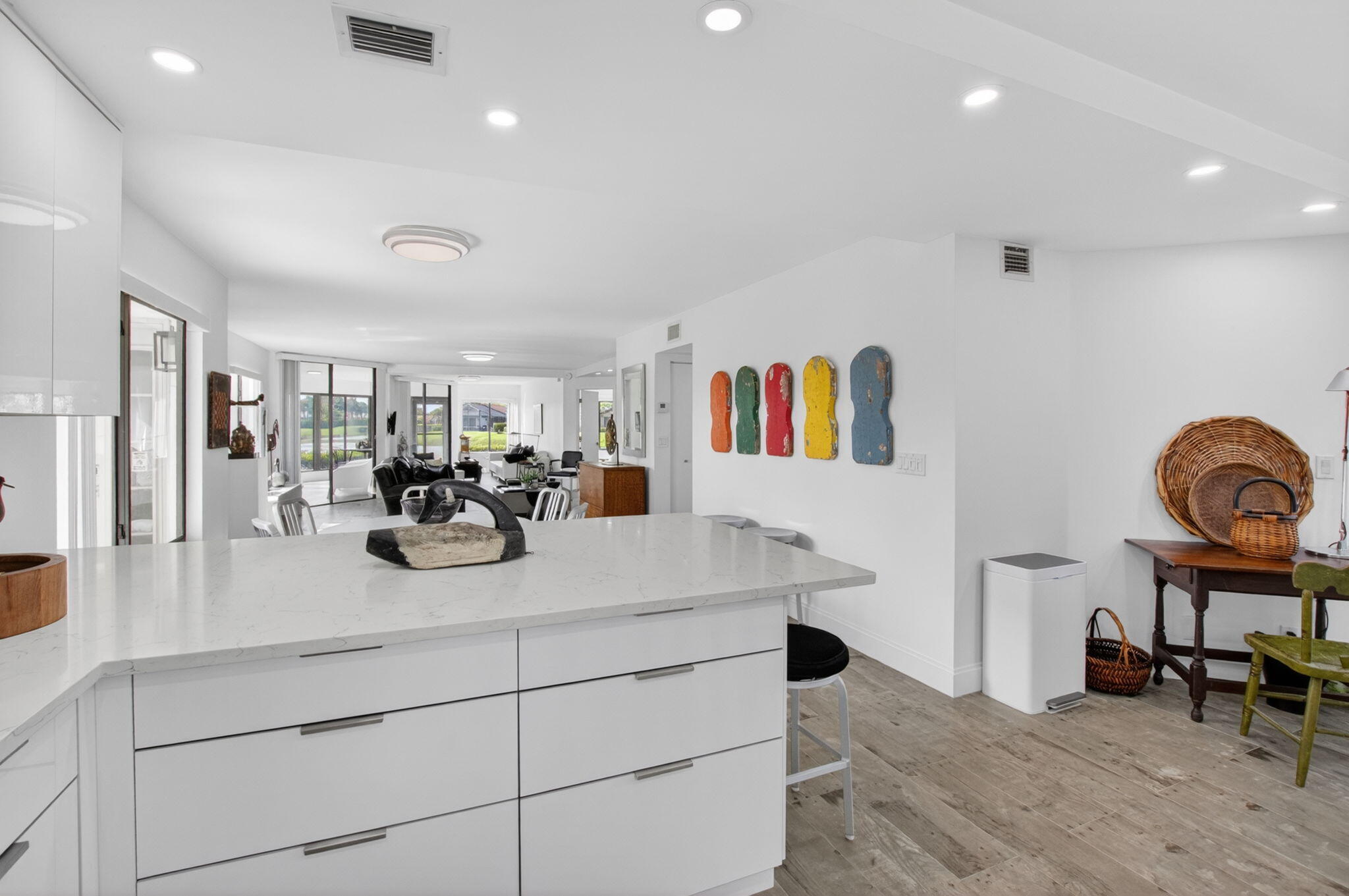 GLENEAGLES CONDO V - Residential