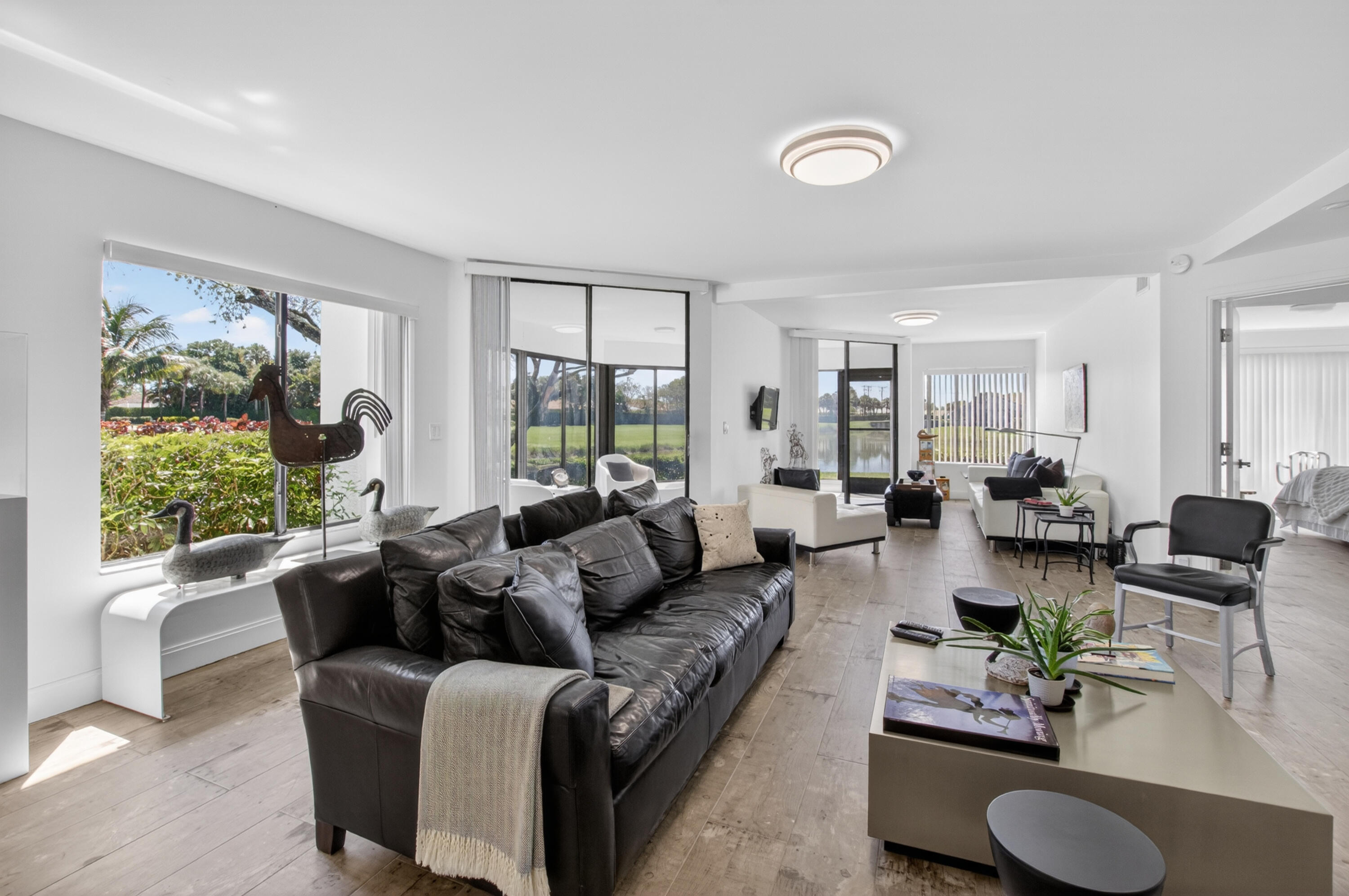 GLENEAGLES CONDO V - Residential