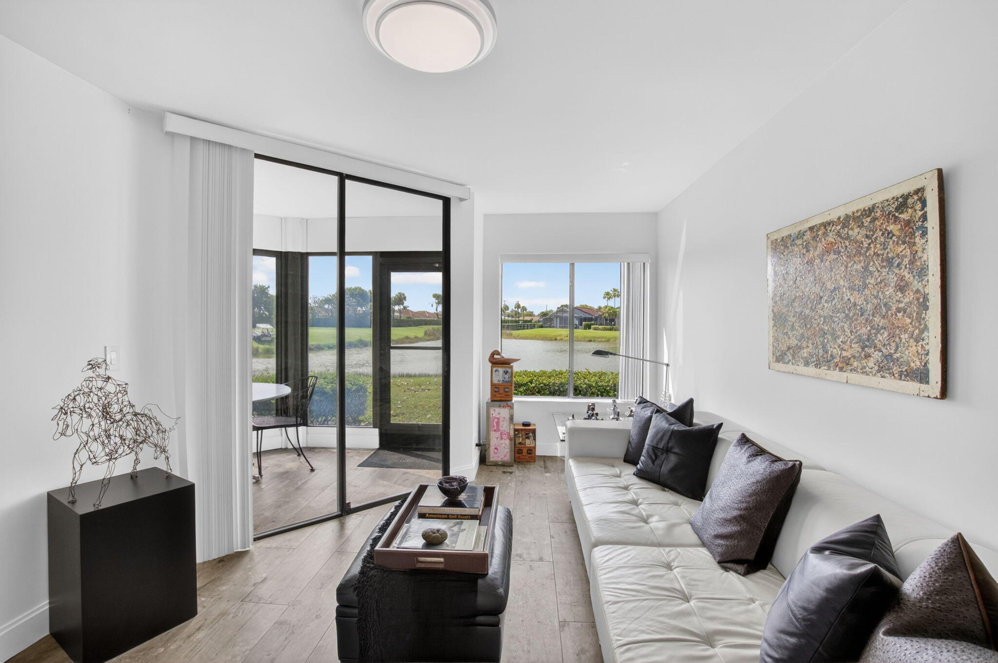 GLENEAGLES CONDO V - Residential