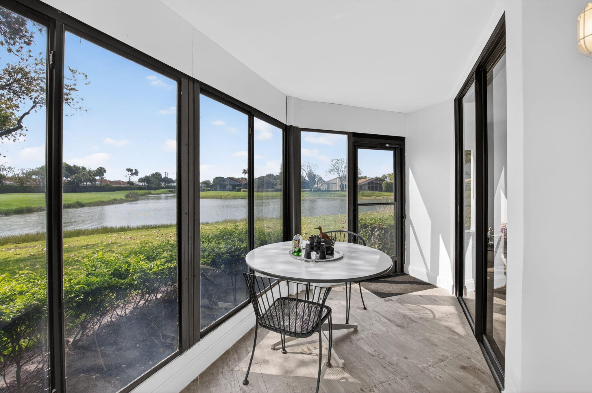 GLENEAGLES CONDO V - Residential