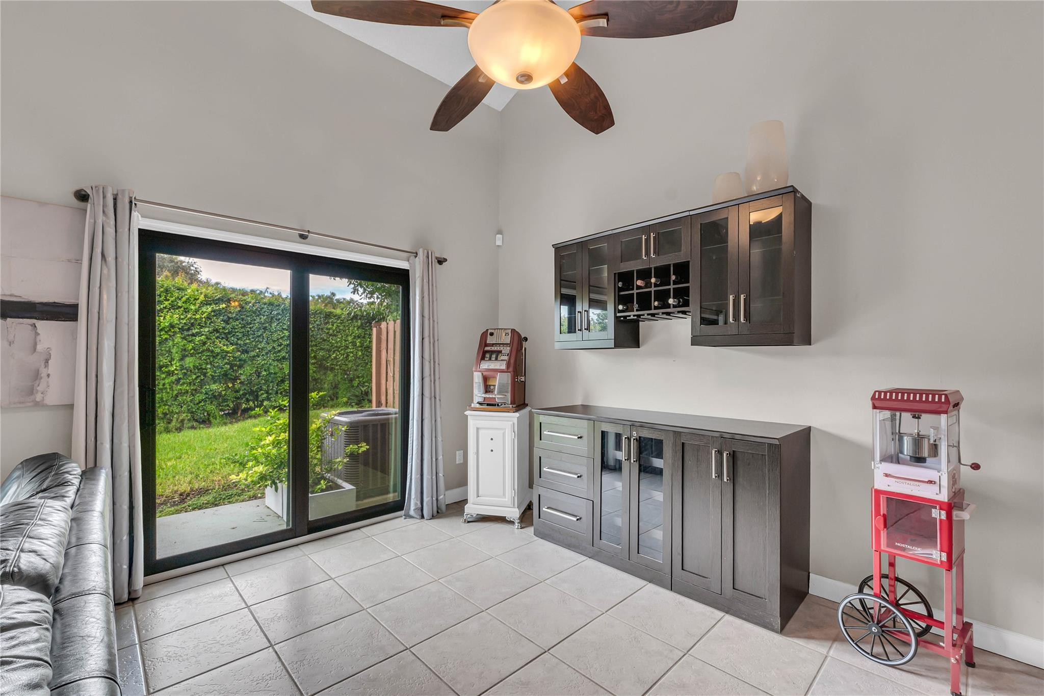 REFLECTIONS - Residential