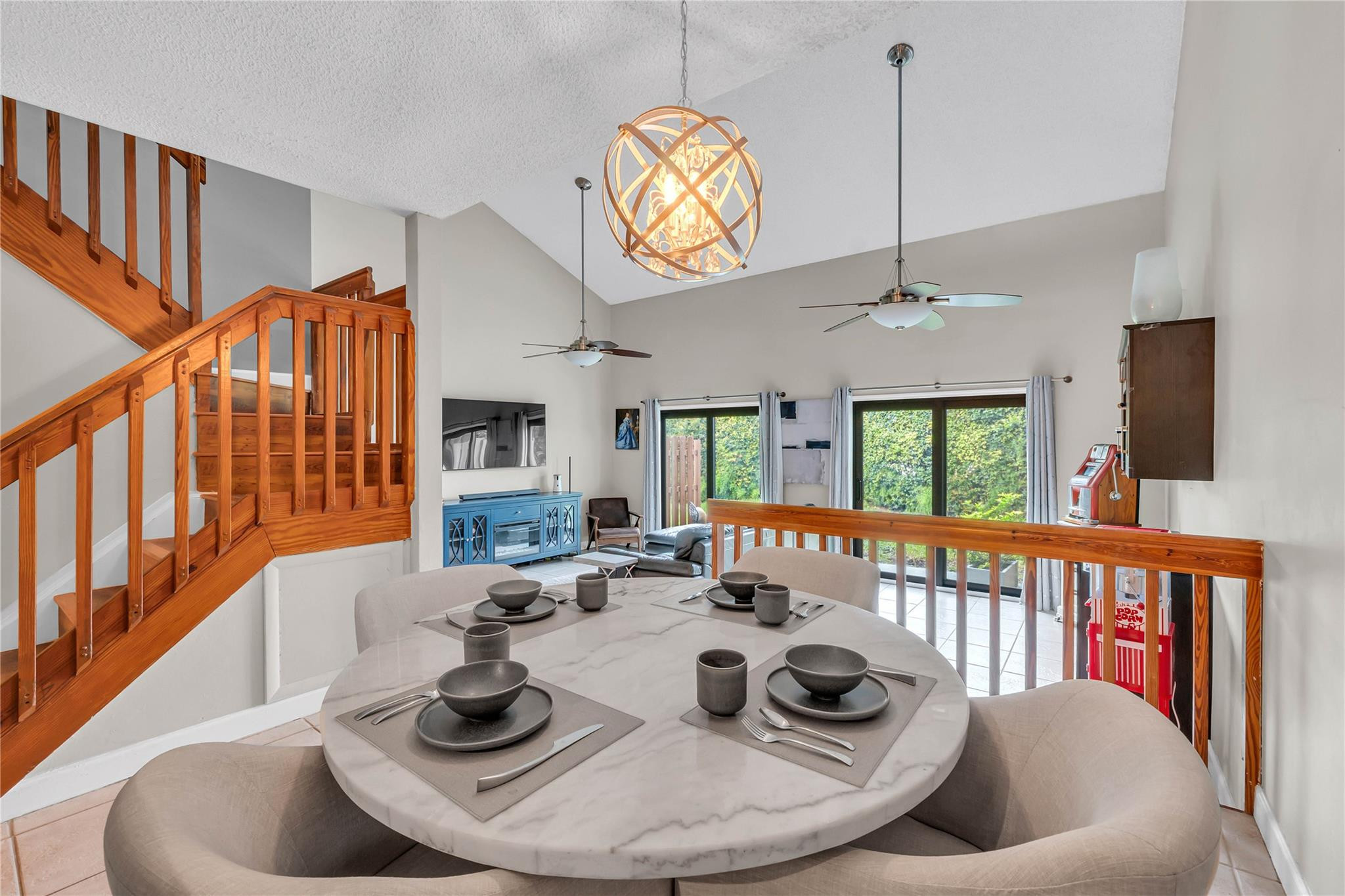 REFLECTIONS - Residential