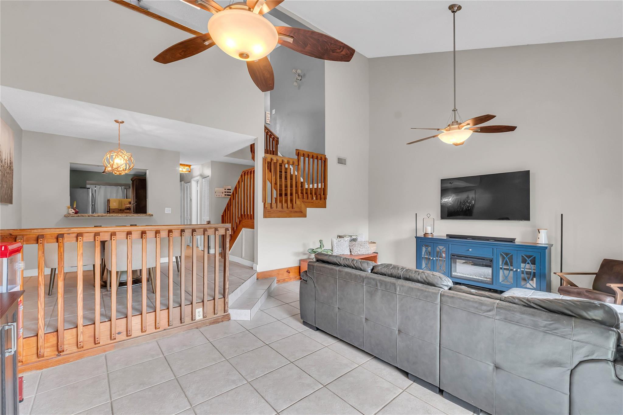 REFLECTIONS - Residential