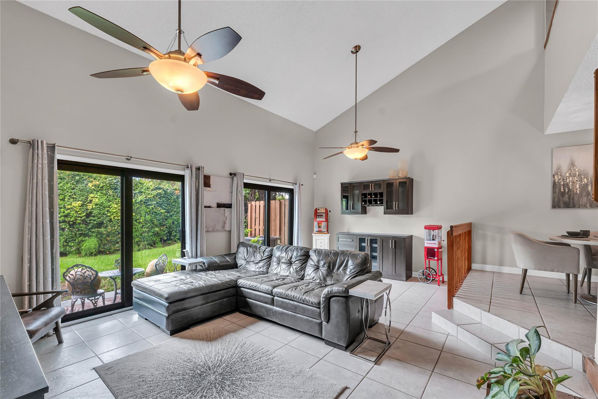 REFLECTIONS - Residential