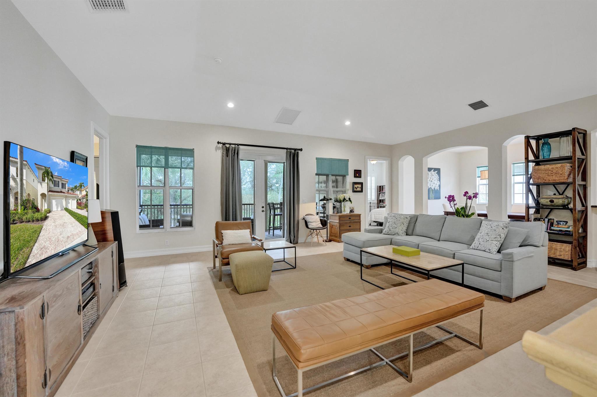 339 Chambord Terrace