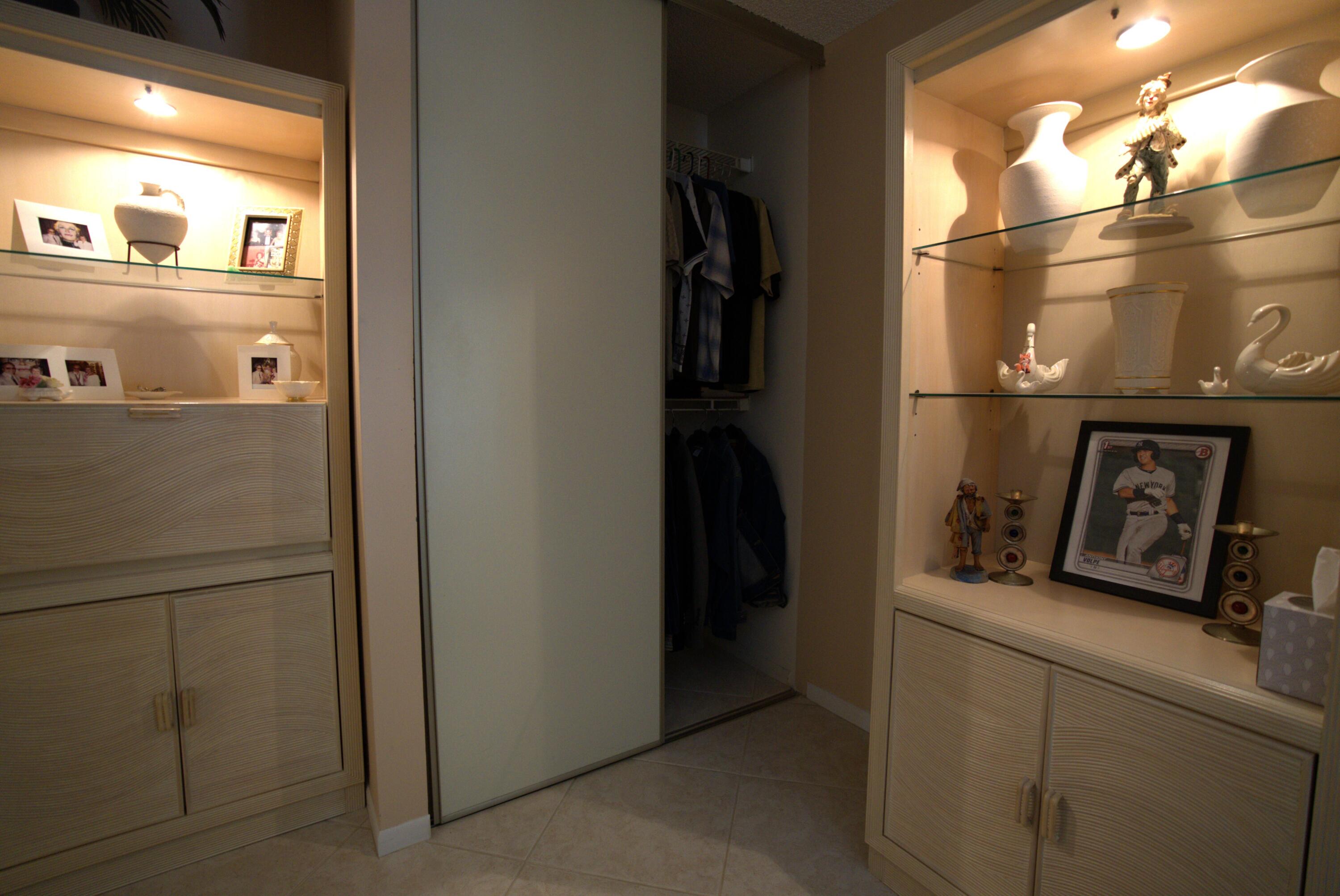 APPLEWOOD VILLAGE IV-D CONDO - Residential