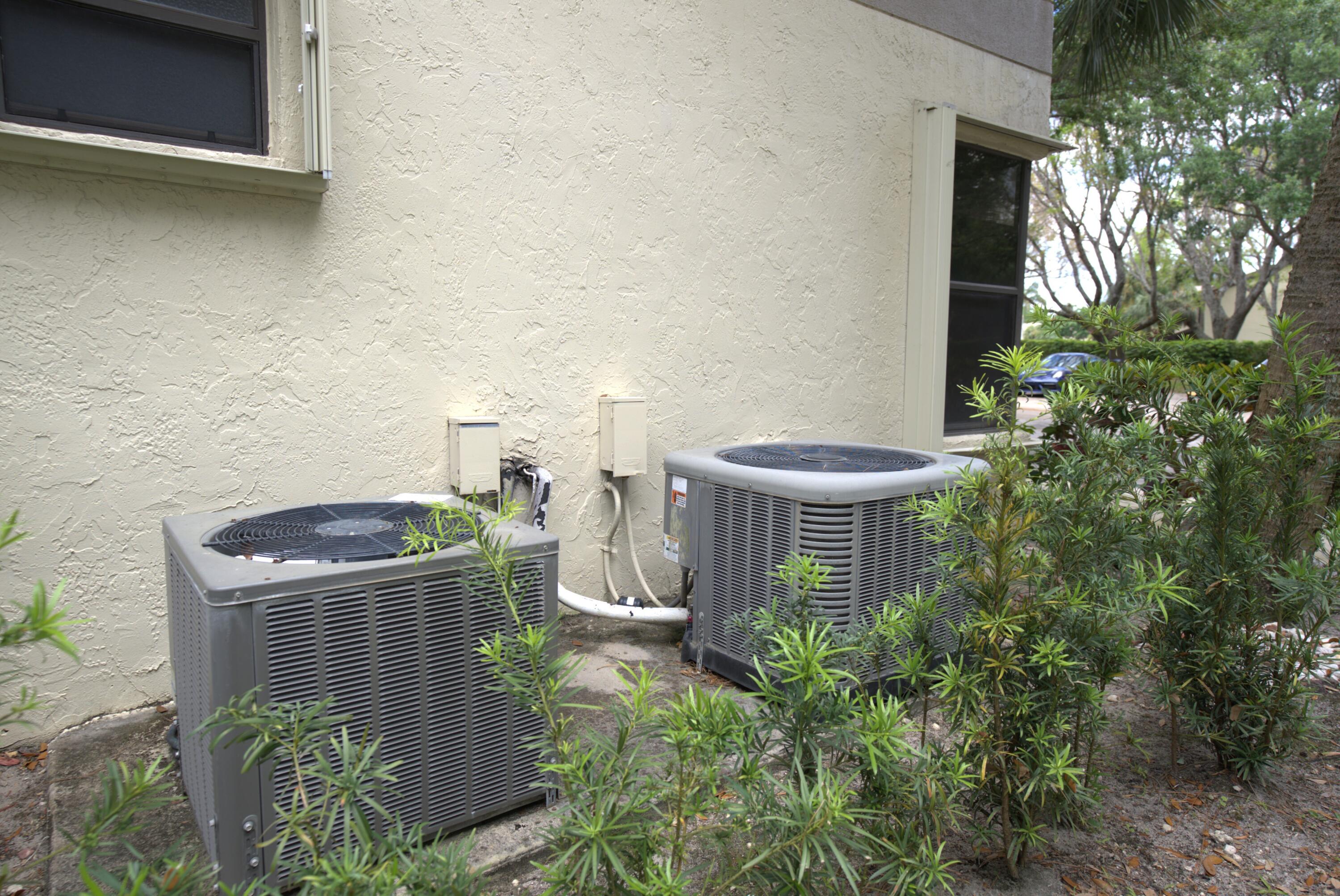 APPLEWOOD VILLAGE IV-D CONDO - Residential