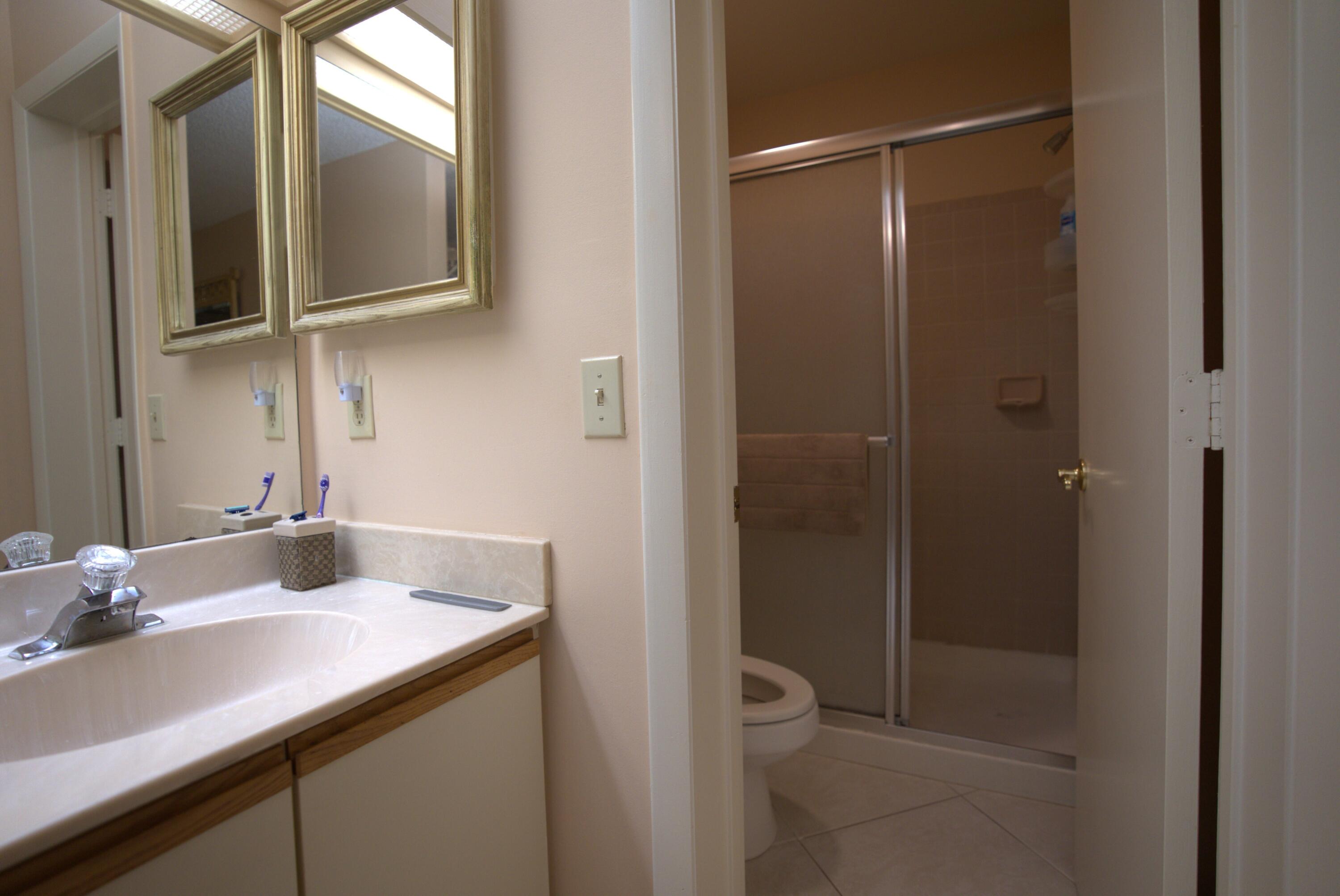 APPLEWOOD VILLAGE IV-D CONDO - Residential