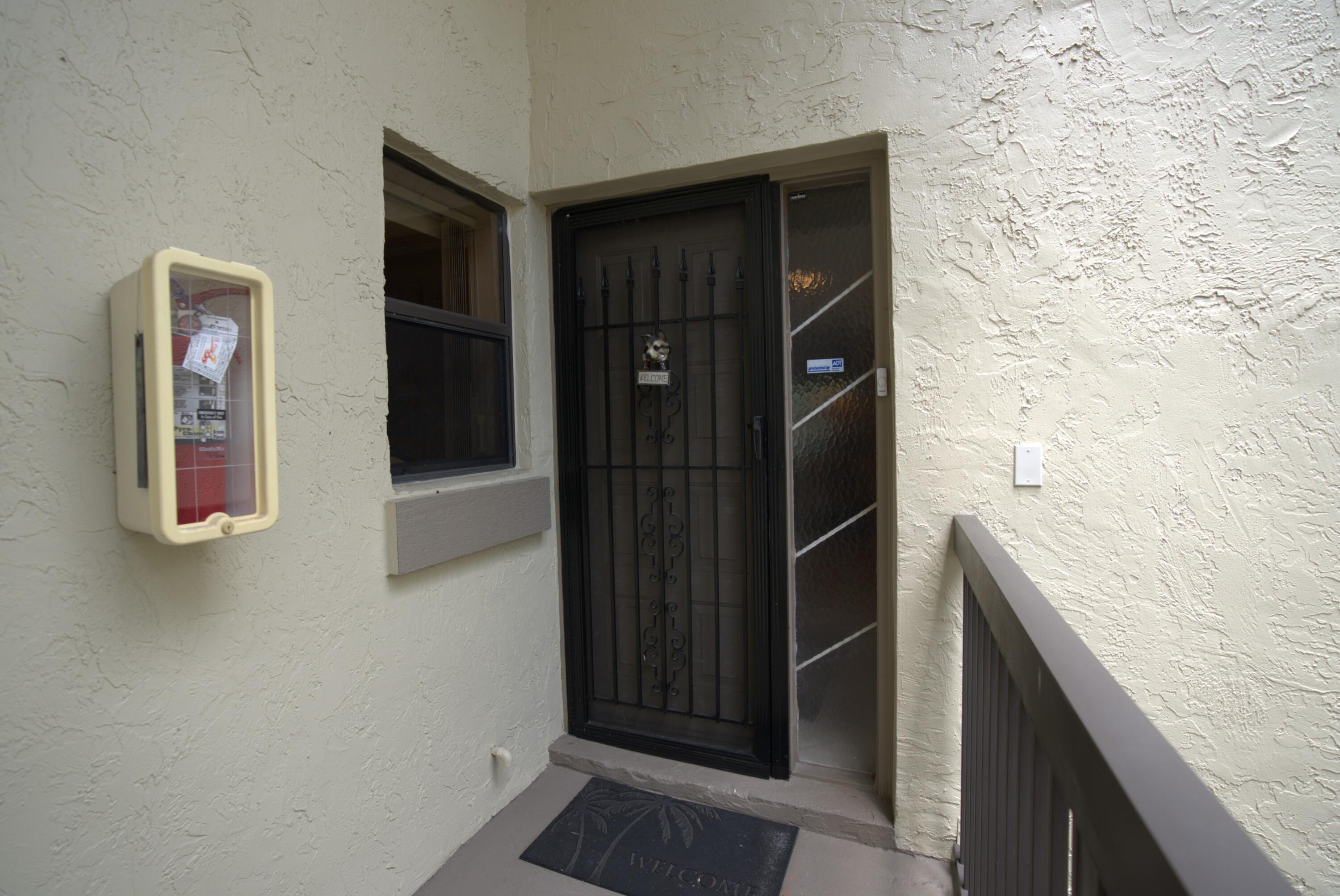 APPLEWOOD VILLAGE IV-D CONDO - Residential