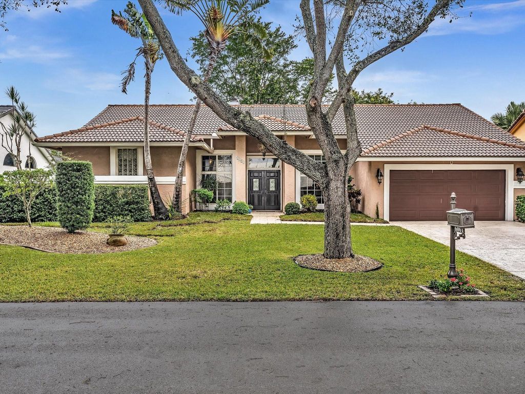 Photo of 6001 NW 63rd Place, Parkland, FL 33067 (MLS # F10413376)