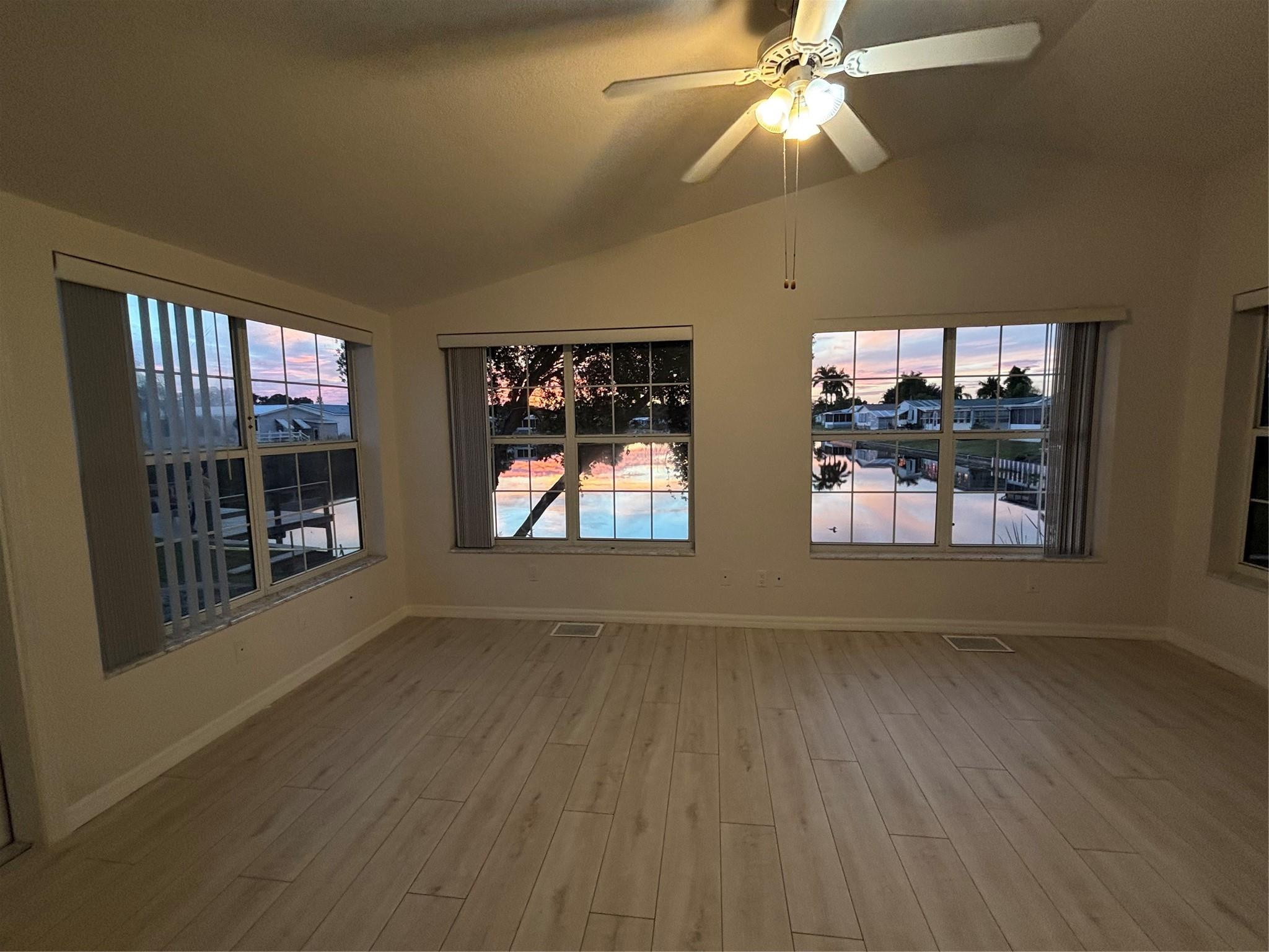 Seminole Cove - Residential