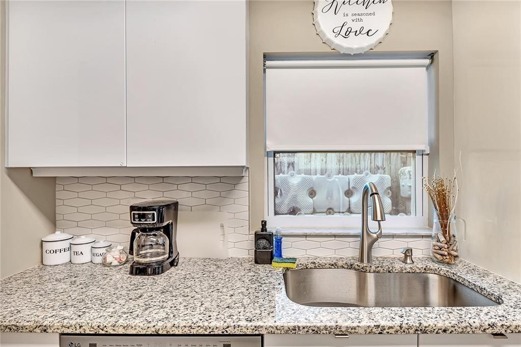 North Andrews Gardens 30- - Residential Lease