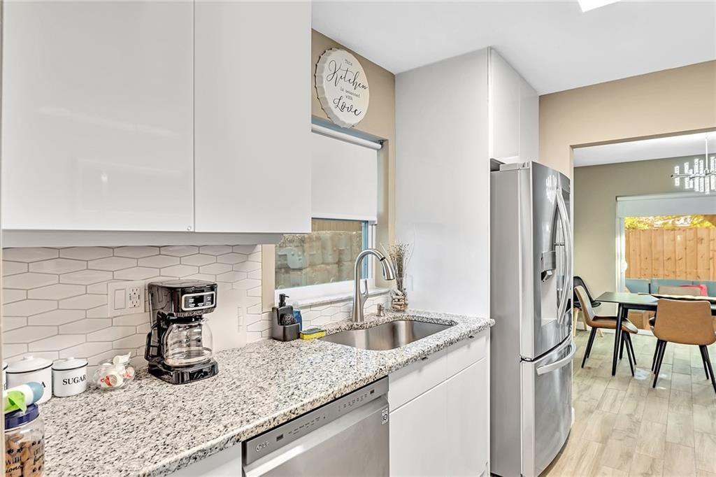 North Andrews Gardens 30- - Residential Lease