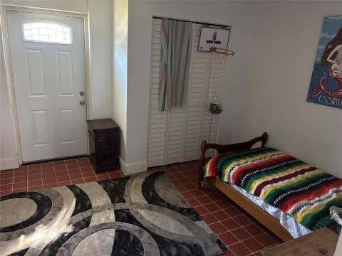 Tiny photo for 935 NE 33rd Street, Oakland Park, FL 33334 (MLS # F10537732)