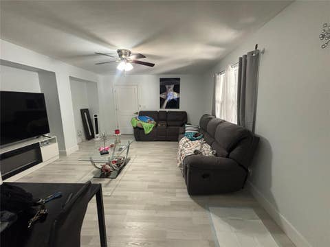 Tiny photo for 935 NE 33rd Street, Oakland Park, FL 33334 (MLS # F10537732)