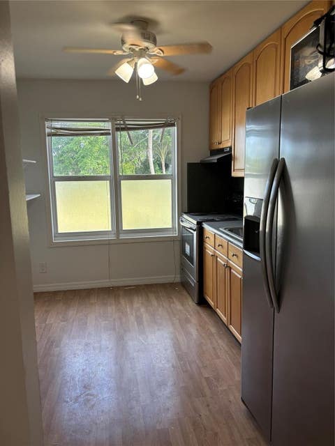 Tiny photo for 935 NE 33rd Street, Oakland Park, FL 33334 (MLS # F10537732)