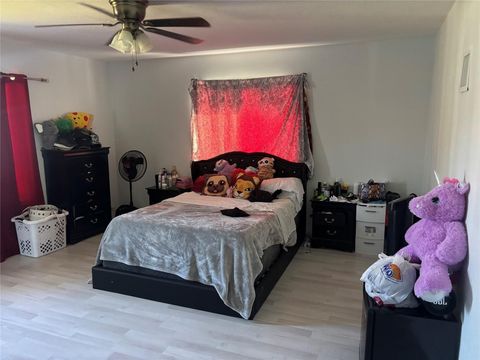Tiny photo for 935 NE 33rd Street, Oakland Park, FL 33334 (MLS # F10537732)