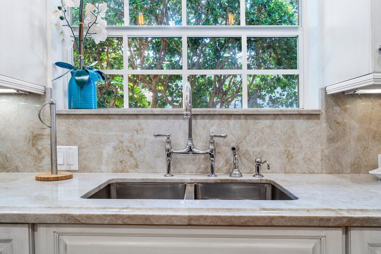 DELRAY BEACH ESPLANADE - Residential