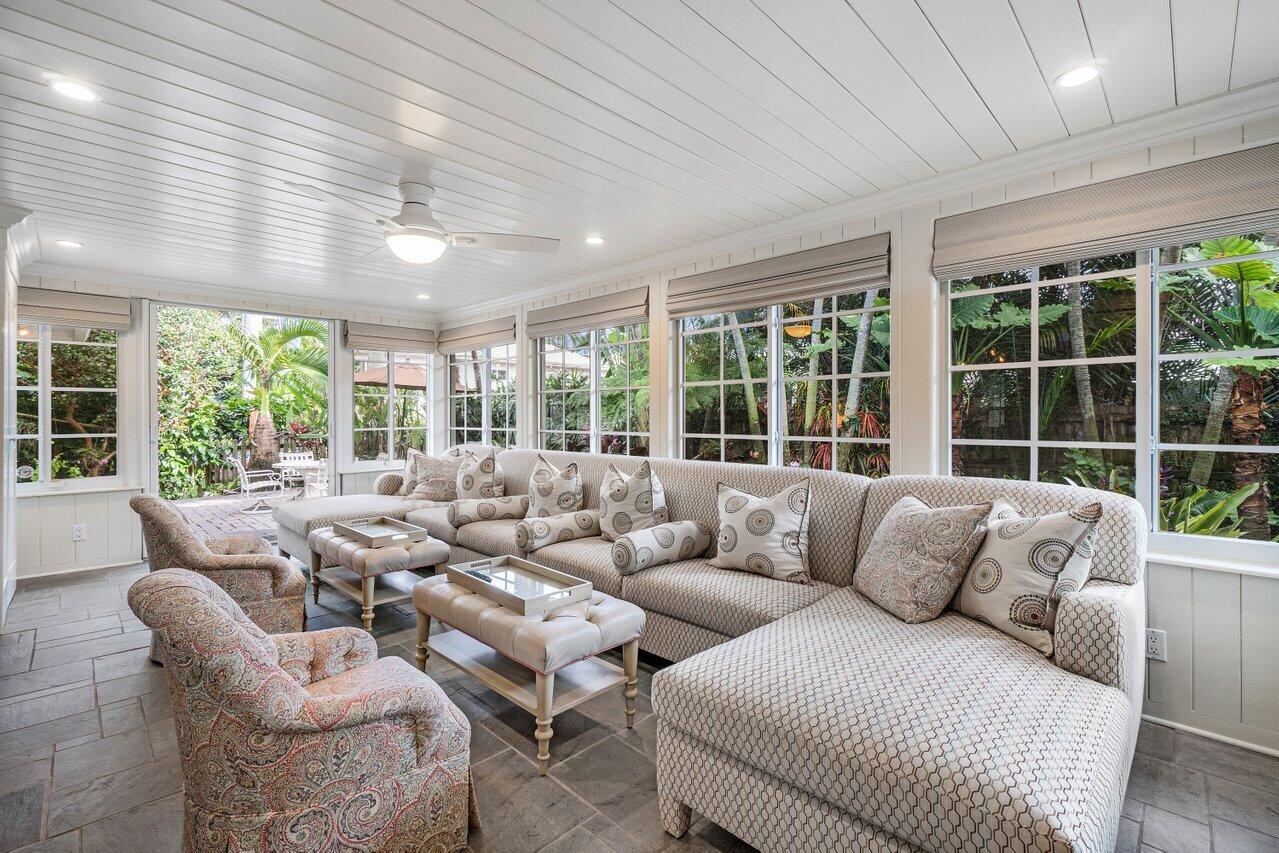 DELRAY BEACH ESPLANADE - Residential