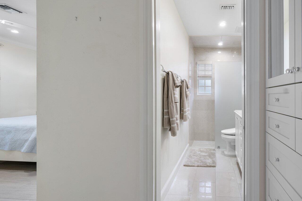 DELRAY BEACH ESPLANADE - Residential