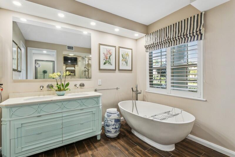 CHATEAU CHEVERNY IBIS ISL - Residential