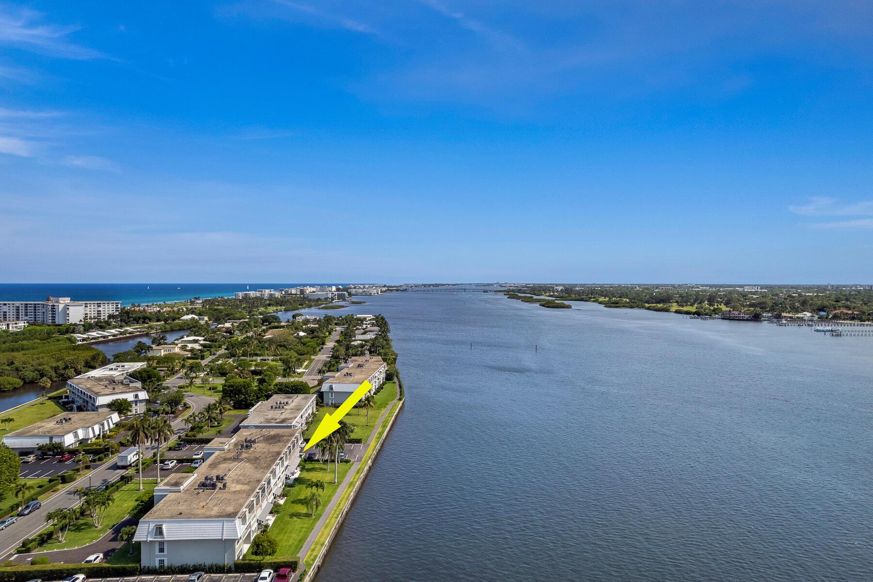 CHATEAU CHEVERNY IBIS ISL - Residential