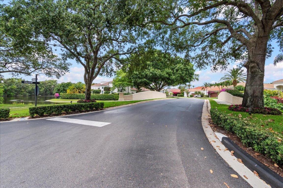 EQUESTRIAN CLUB ESTATES PL 2 - Residential