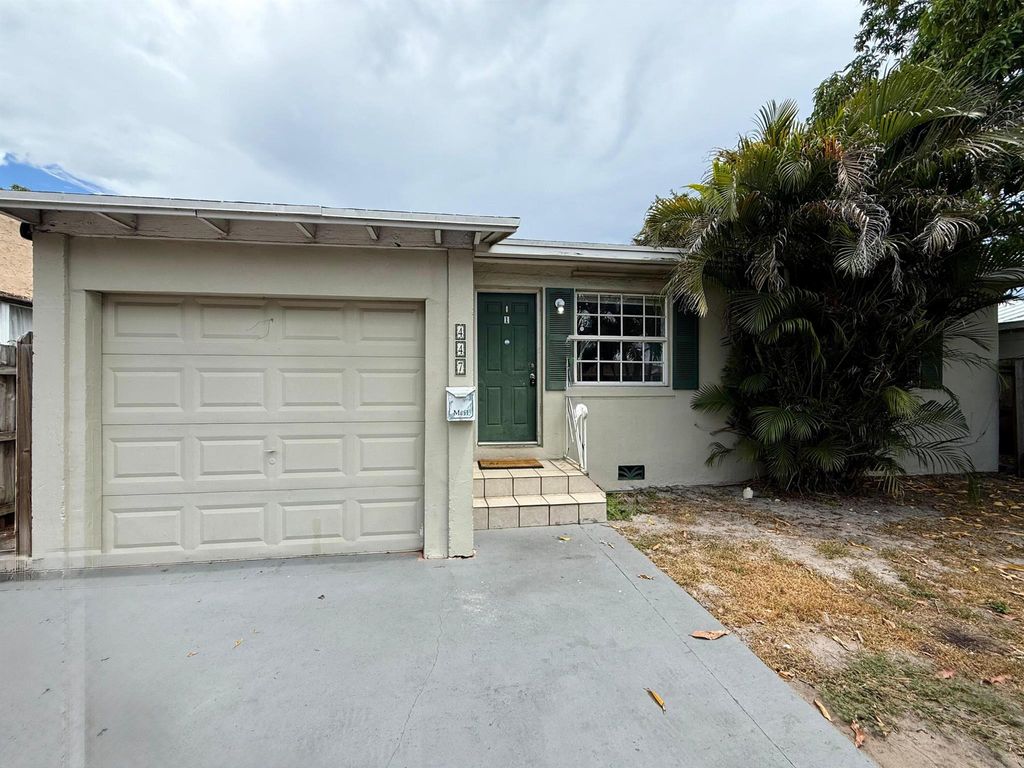 Photo of 447 Conniston Road #1, West Palm Beach, FL 33405 (MLS # R11114587)