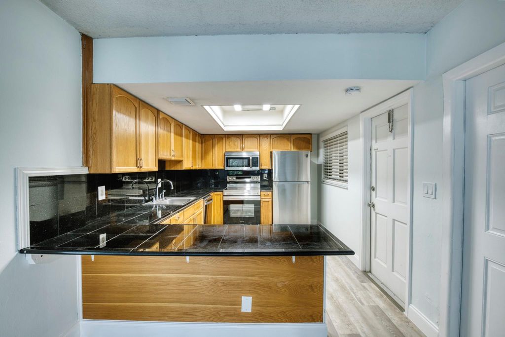 Photo of 714 SE 19th Avenue #2, Deerfield Beach, FL 33441 (MLS # F10484729)