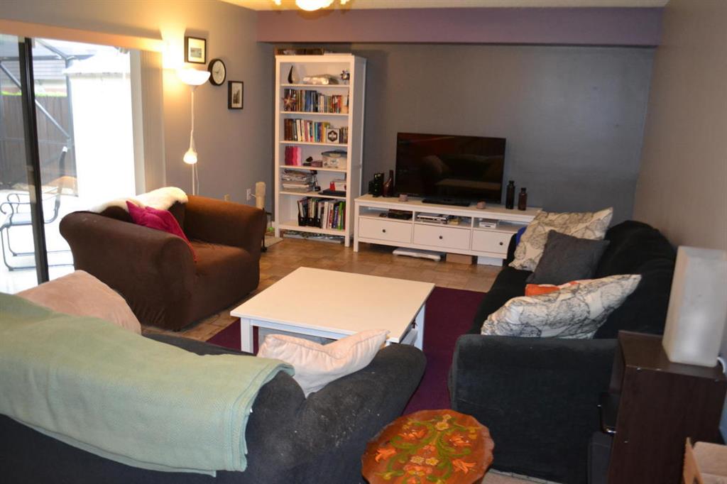 HERITAGE VILLAGE OF P B LAKES - Residential Lease