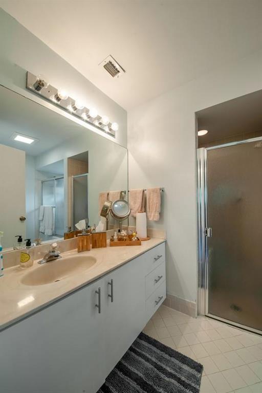 BOCA RIDGE GLEN - Residential