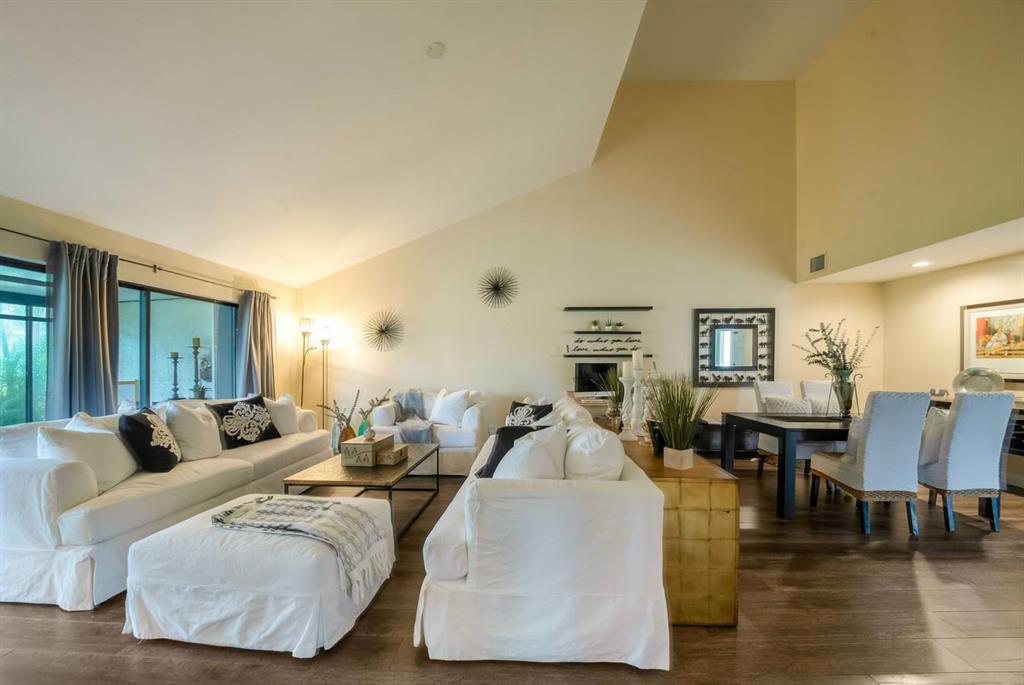 BOCA RIDGE GLEN - Residential