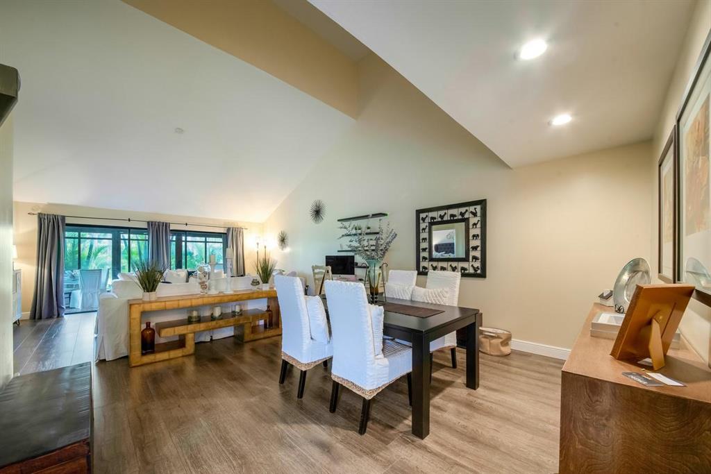 BOCA RIDGE GLEN - Residential