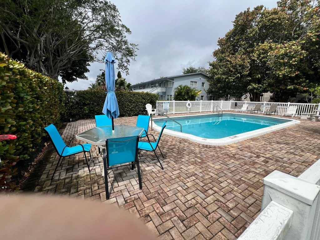 CANADIAN OCEAN BREEZE CONDO - Residential