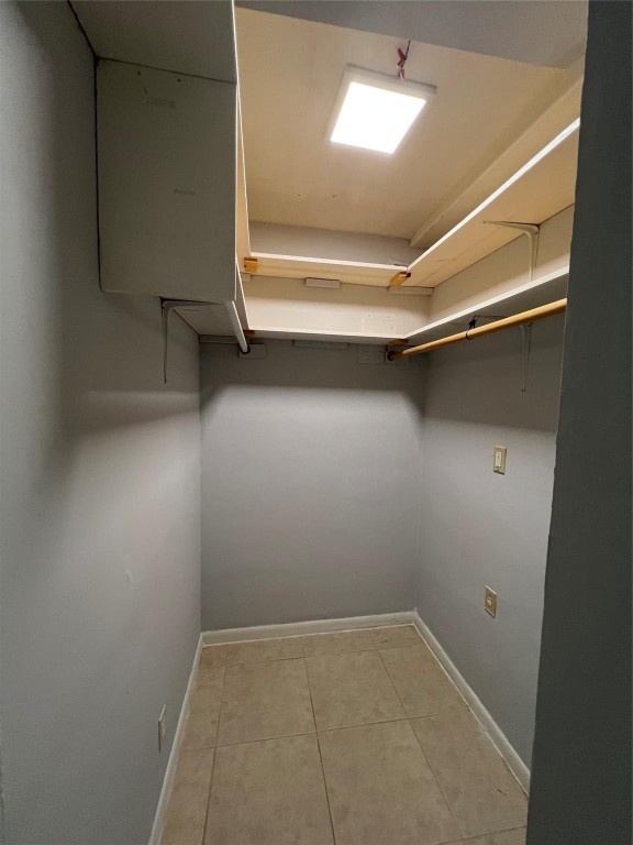 CANADIAN OCEAN BREEZE CONDO - Residential