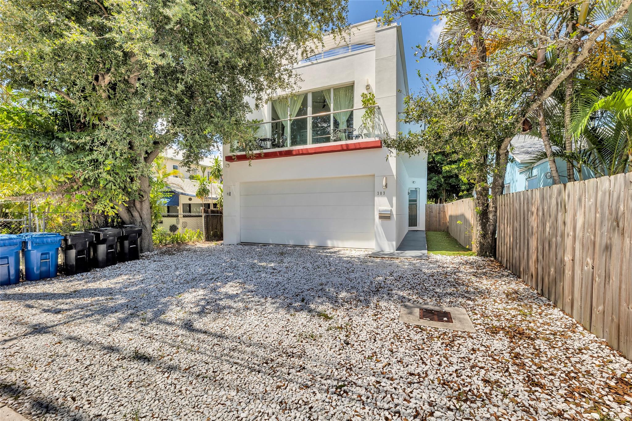 FT LAUDERDALE LAND & DEV - Residential