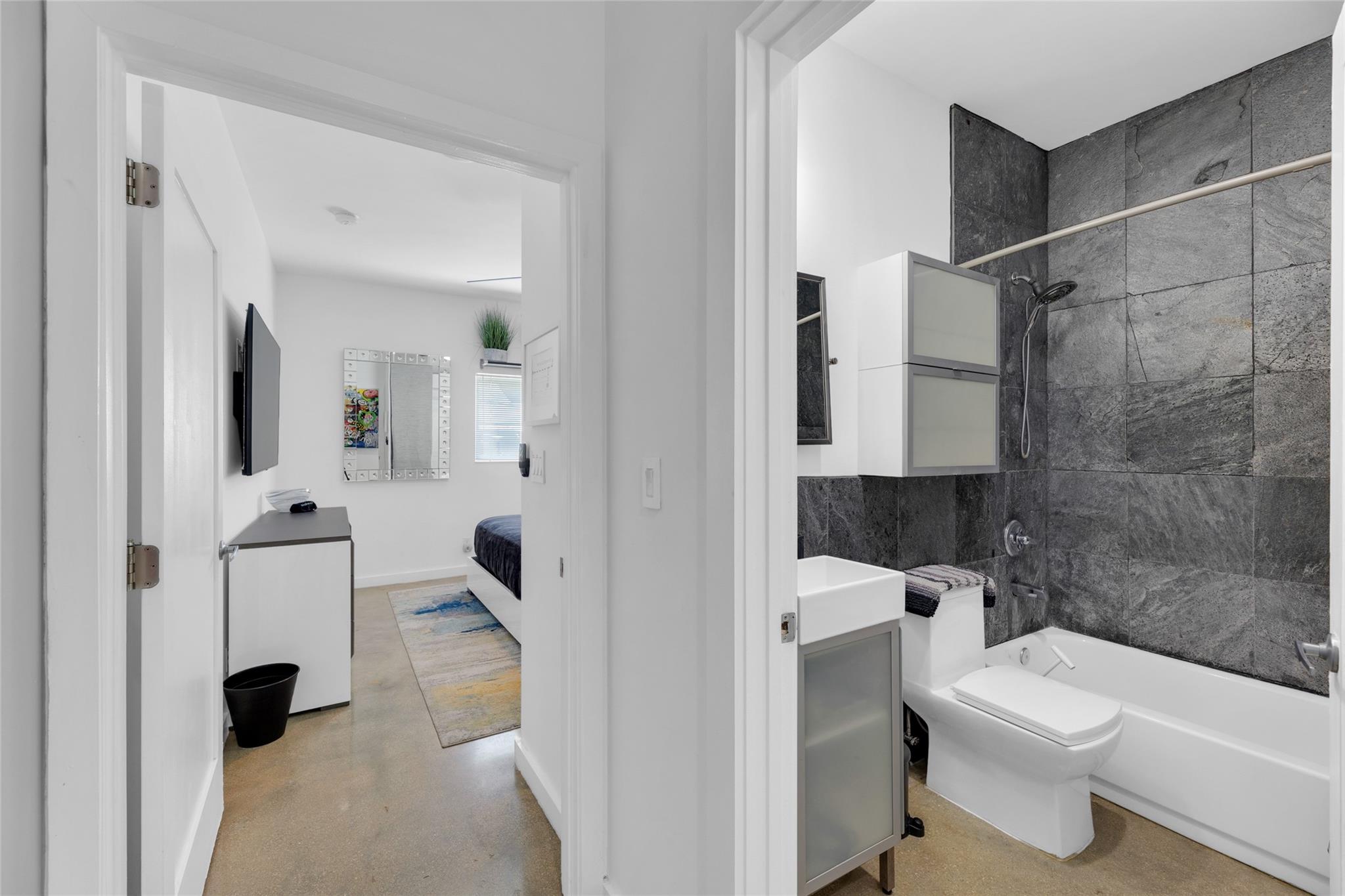 FT LAUDERDALE LAND & DEV - Residential