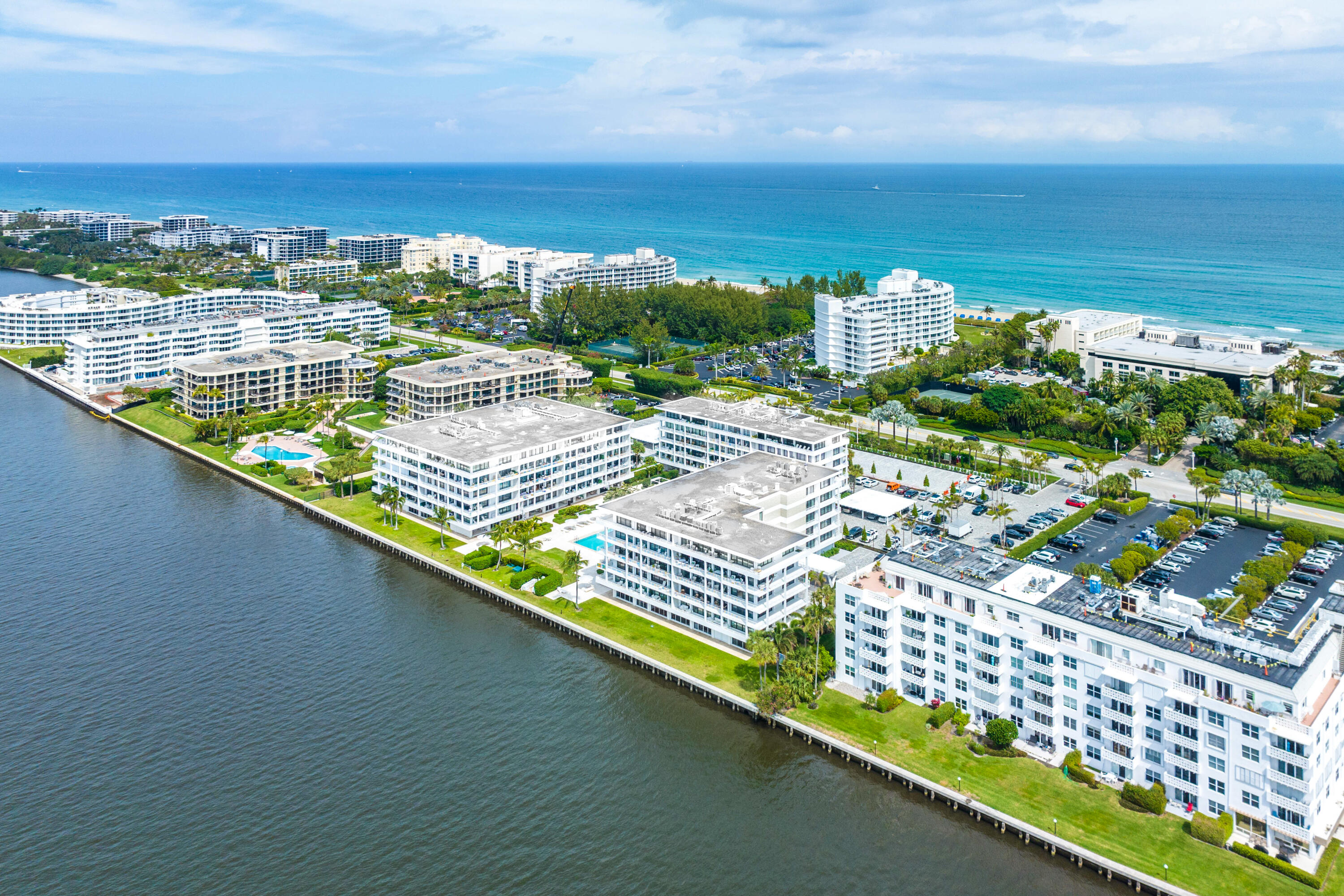 COVE CONDO - Residential