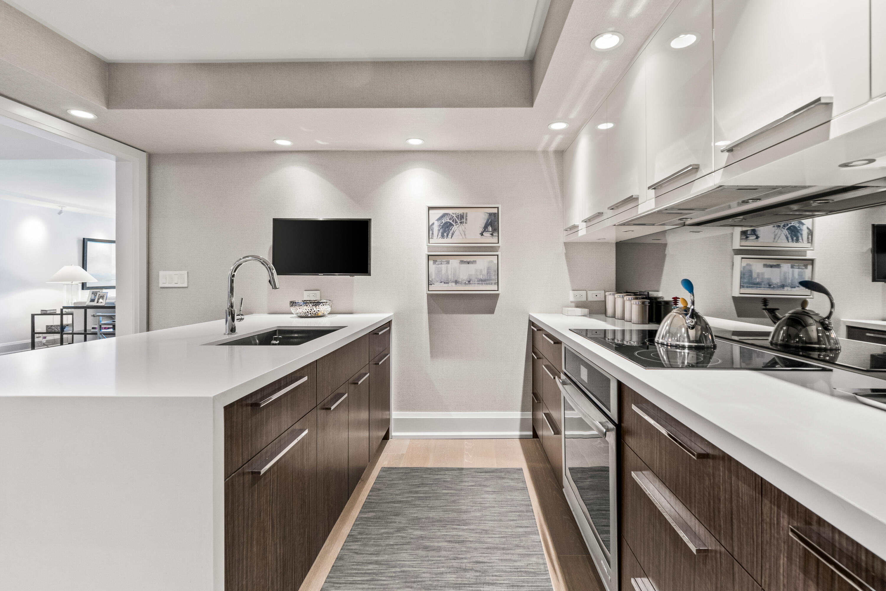 COVE CONDO - Residential