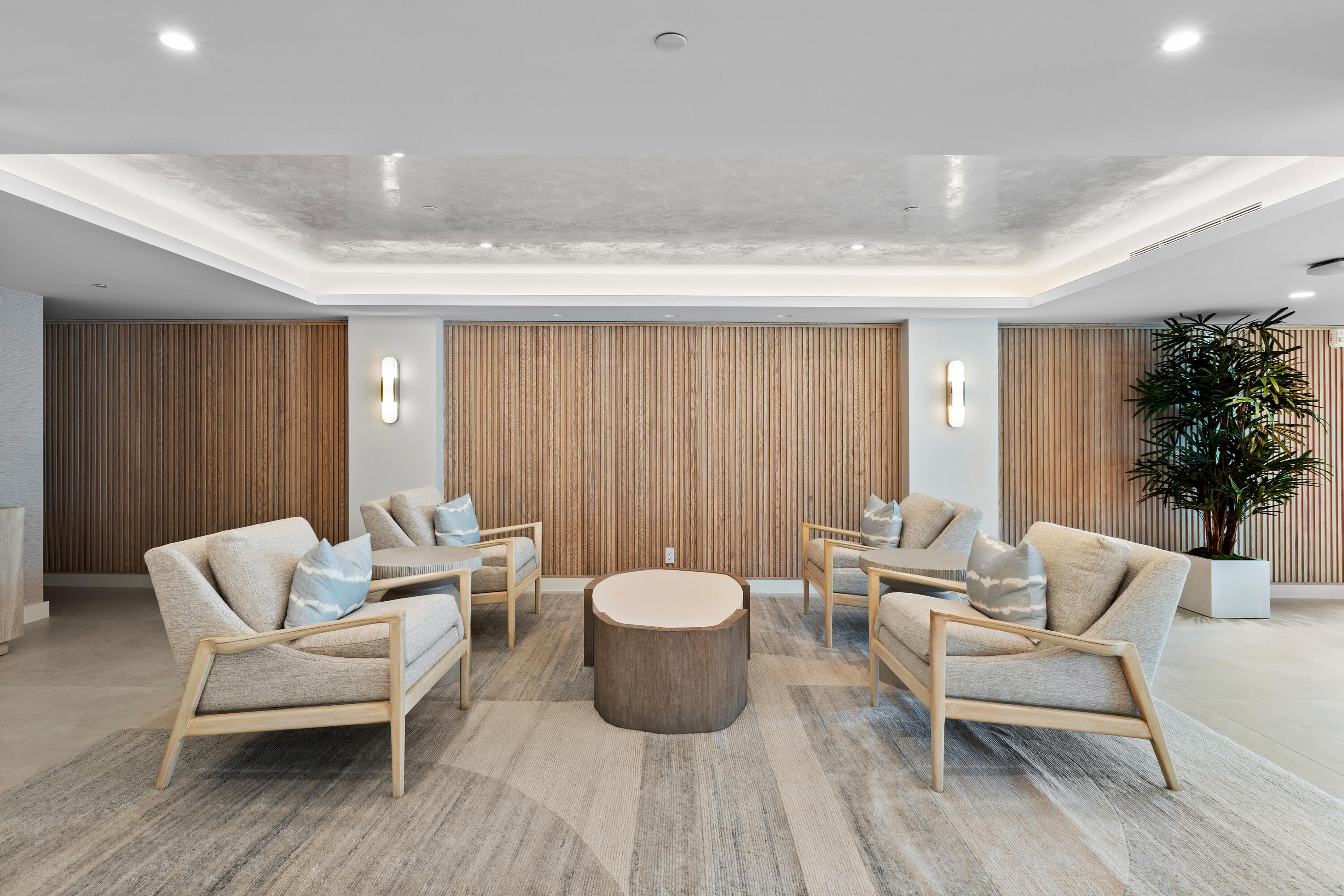 COVE CONDO - Residential